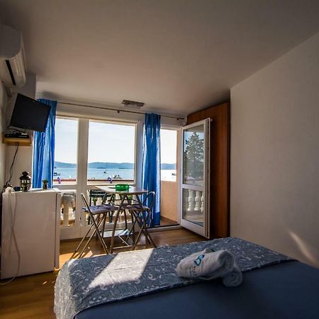 Sobe Rolo Uz More Hotel Biograd Na Moru Luaran gambar