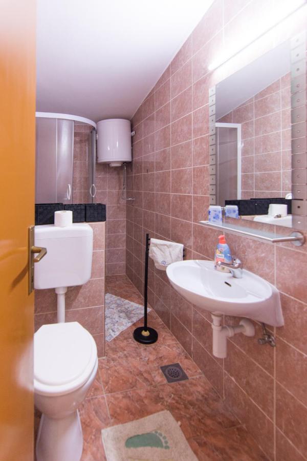 Sobe Rolo Uz More Hotel Biograd Na Moru Luaran gambar